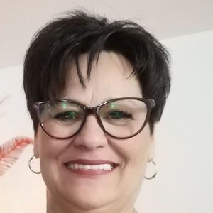 Meet your Posher, Sylvine